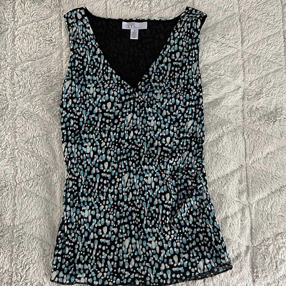 EUC Nine & Co blouse